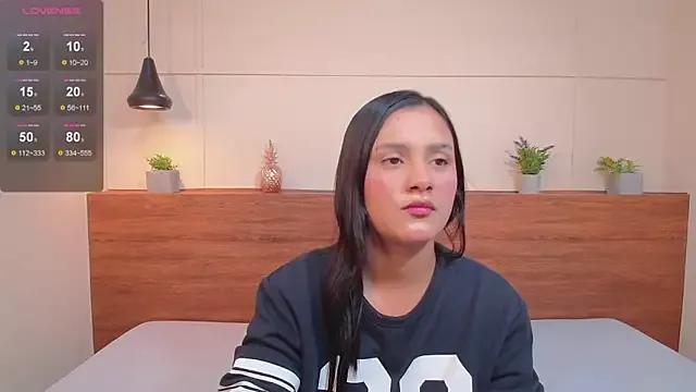 NaomiLux5 from StripChat is Freechat