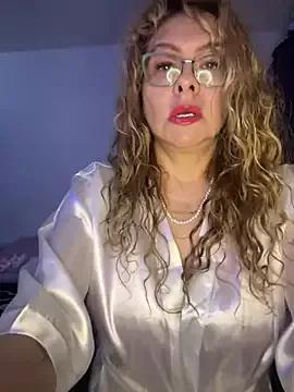 Naomy-Love from StripChat is Freechat