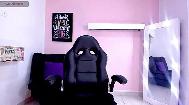 nataly_bruns from StripChat