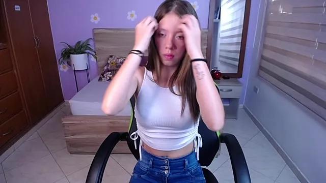 nataly_rodri from StripChat is Private
