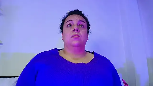 Natasha_Amber — my bare feet