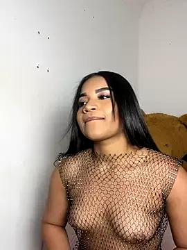 Try our girls live displays and explore the company of endless strippers, with beautiful physiques, vibrating toys and more.