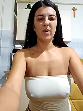 NathalieDream from StripChat is Freechat
