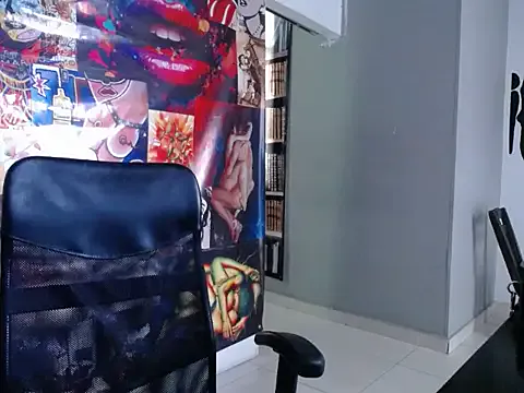 Avatar of NathyMilf_