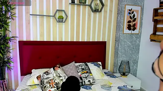 Nattasha_Brown — Fingering my juicy pussy