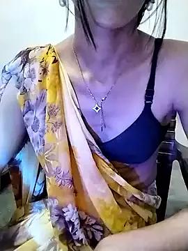 Naughty-Khusi from StripChat is Freechat