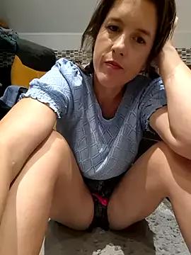 NaughtyCatgirl from StripChat is Freechat