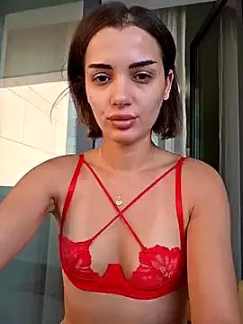 NaughtyChloe from StripChat is Freechat