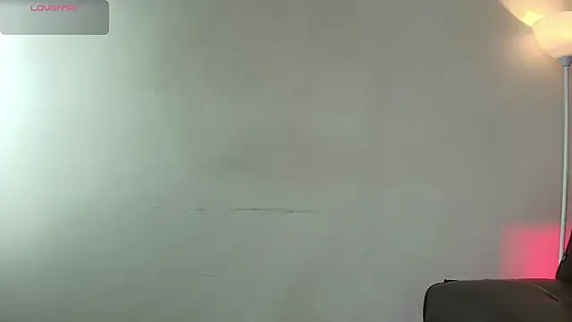 nelly_willd — Deepthroat x 5 min 