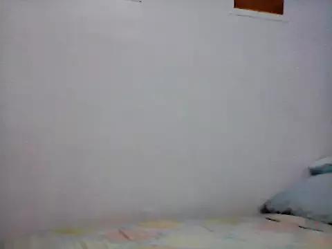 nhayasquirt from StripChat is Freechat