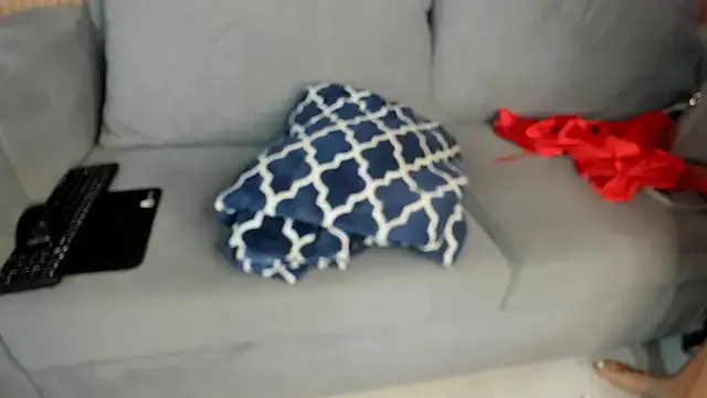 Avatar of NhoanBrunette