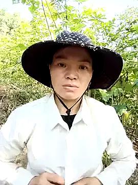 nickkata from StripChat is Freechat