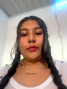 Try our girls live displays and explore the company of endless strippers, with beautiful physiques, vibrating toys and more.