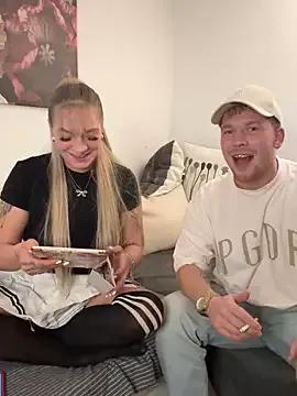 Photos of NickyGold_Official from StripChat is Freechat