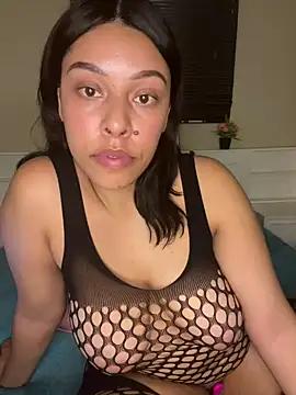 Try our girls live displays and explore the company of endless strippers, with beautiful physiques, vibrating toys and more.