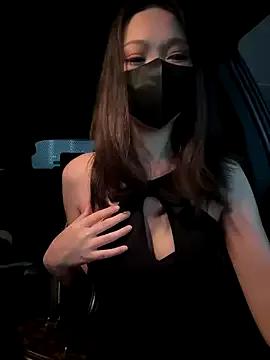 Try our girls live displays and explore the company of endless strippers, with beautiful physiques, vibrating toys and more.