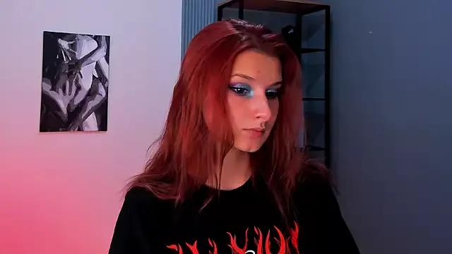 Try our girls live displays and explore the company of endless strippers, with beautiful physiques, vibrating toys and more.