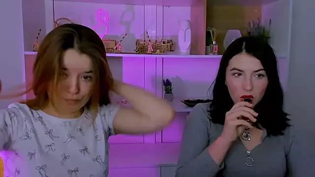 nika-still from StripChat is Freechat
