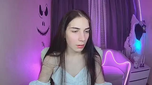 Try our girls live displays and explore the company of endless strippers, with beautiful physiques, vibrating toys and more.