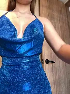 Try our girls live displays and explore the company of endless strippers, with beautiful physiques, vibrating toys and more.