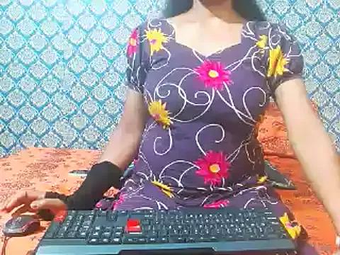 nikitahot3 from StripChat is Freechat