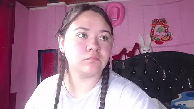 NikkiRous_ from StripChat is Freechat