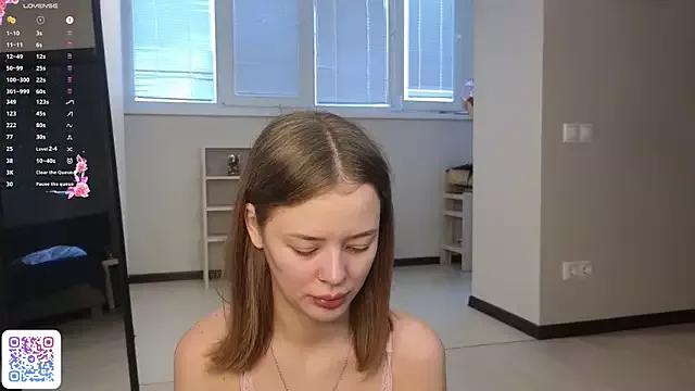 NinaCoxn from StripChat is Freechat