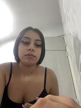 NinnaClark from StripChat