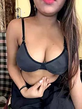 Nisha_queen675 from StripChat is Freechat