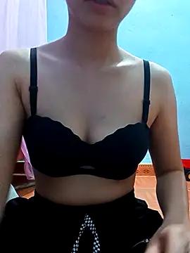 NUNA6666 from StripChat