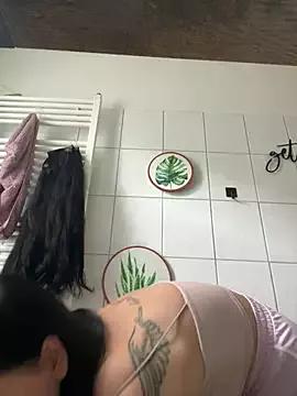 Try our girls live displays and explore the company of endless strippers, with beautiful physiques, vibrating toys and more.