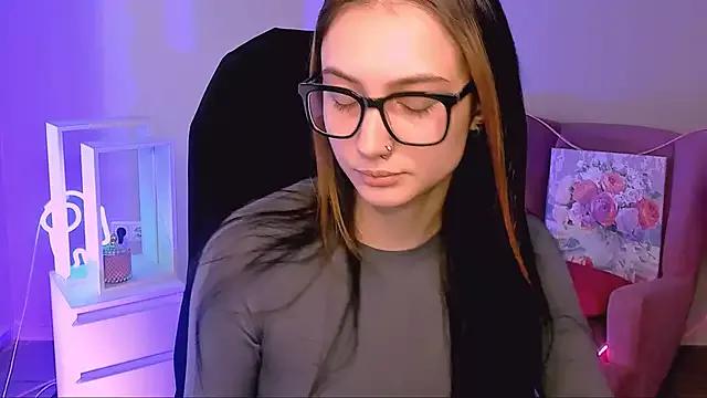 olivianorton from StripChat is Freechat