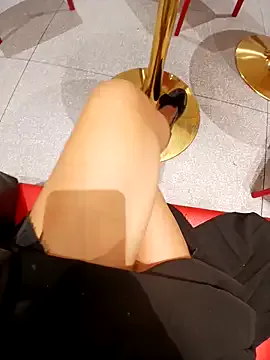 Ori-Lynk — masturbation, playing dildos at coffee