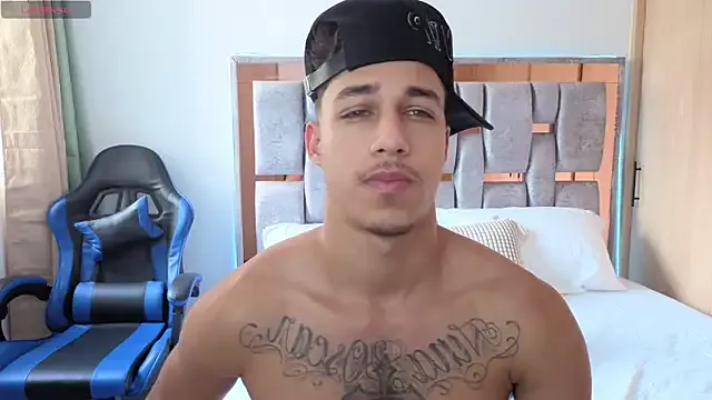 orionblaze69_ from StripChat