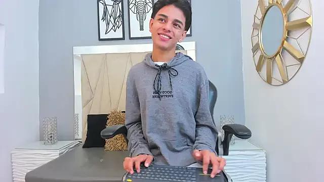 owen__johnson from StripChat is Freechat