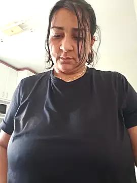paulinaDiaz1 from StripChat is Freechat