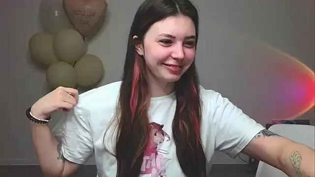 peaachybabe__ from StripChat