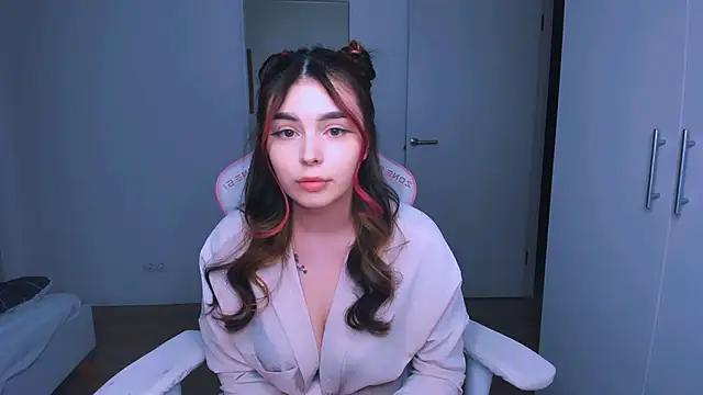 peaachybabe__ from StripChat