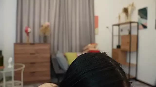 Try our girls live displays and explore the company of endless strippers, with beautiful physiques, vibrating toys and more.