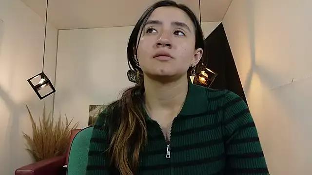 Try our girls live displays and explore the company of endless strippers, with beautiful physiques, vibrating toys and more.