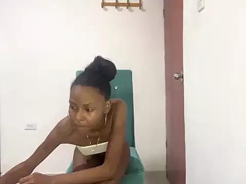 Perla_sofia_xxx from StripChat is Freechat