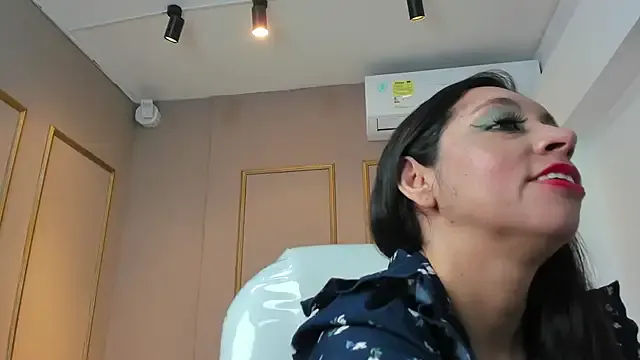 PerlaPreciosa — Suck my dildo and rub my pussy with your