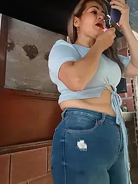 Try our girls live displays and explore the company of endless strippers, with beautiful physiques, vibrating toys and more.