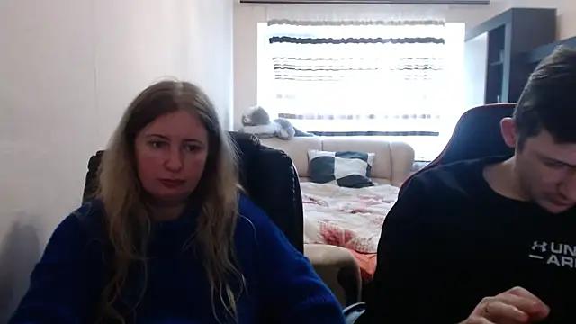 PeterAndJen from StripChat