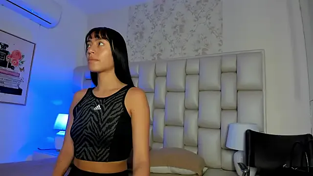 Peyton_louise — buttplug close up