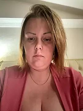 Try our girls live displays and explore the company of endless strippers, with beautiful physiques, vibrating toys and more.