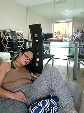 Avatar of PichyPrettyPussy