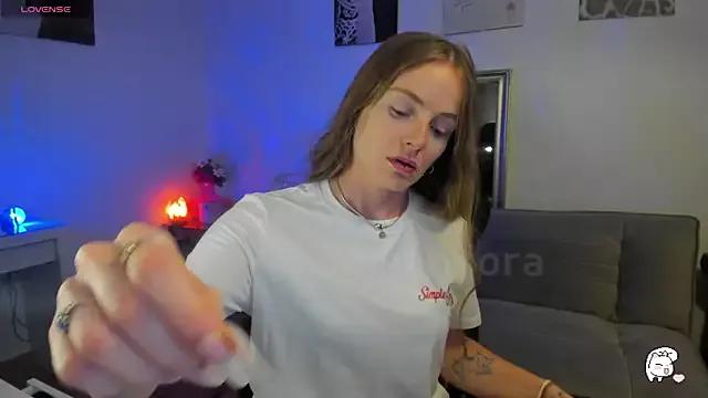 Piinkpandora from StripChat is Freechat