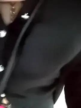 pink-mai on StripChat