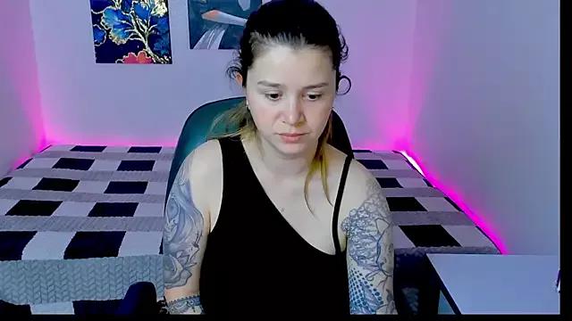 Pink_Rossy from StripChat is Freechat